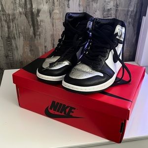 High Top Jordan 1’s Silver Toe